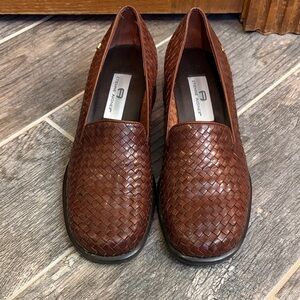 Etienne Aigner Lyric Woven Leather Loafers 9N Minimalist Preppy Scandi